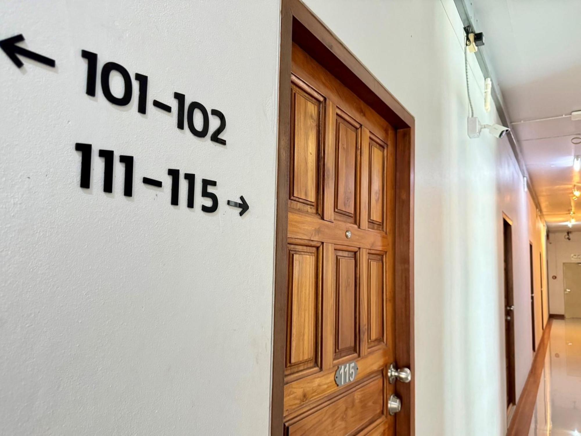 Nicha Residence Hotel Bangkok Zewnętrze zdjęcie