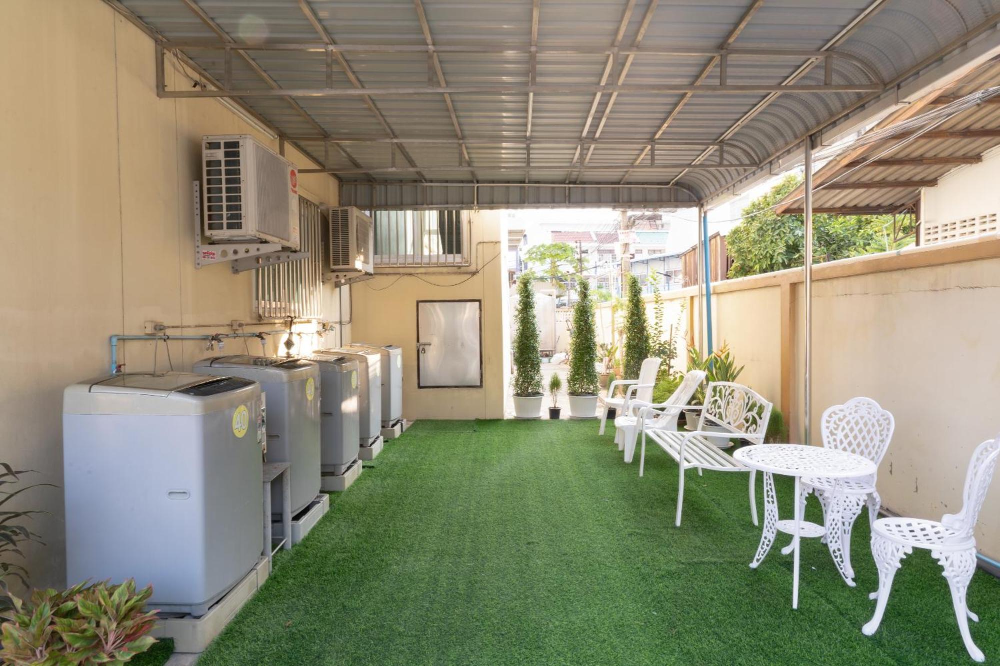 Nicha Residence Hotel Bangkok Zewnętrze zdjęcie