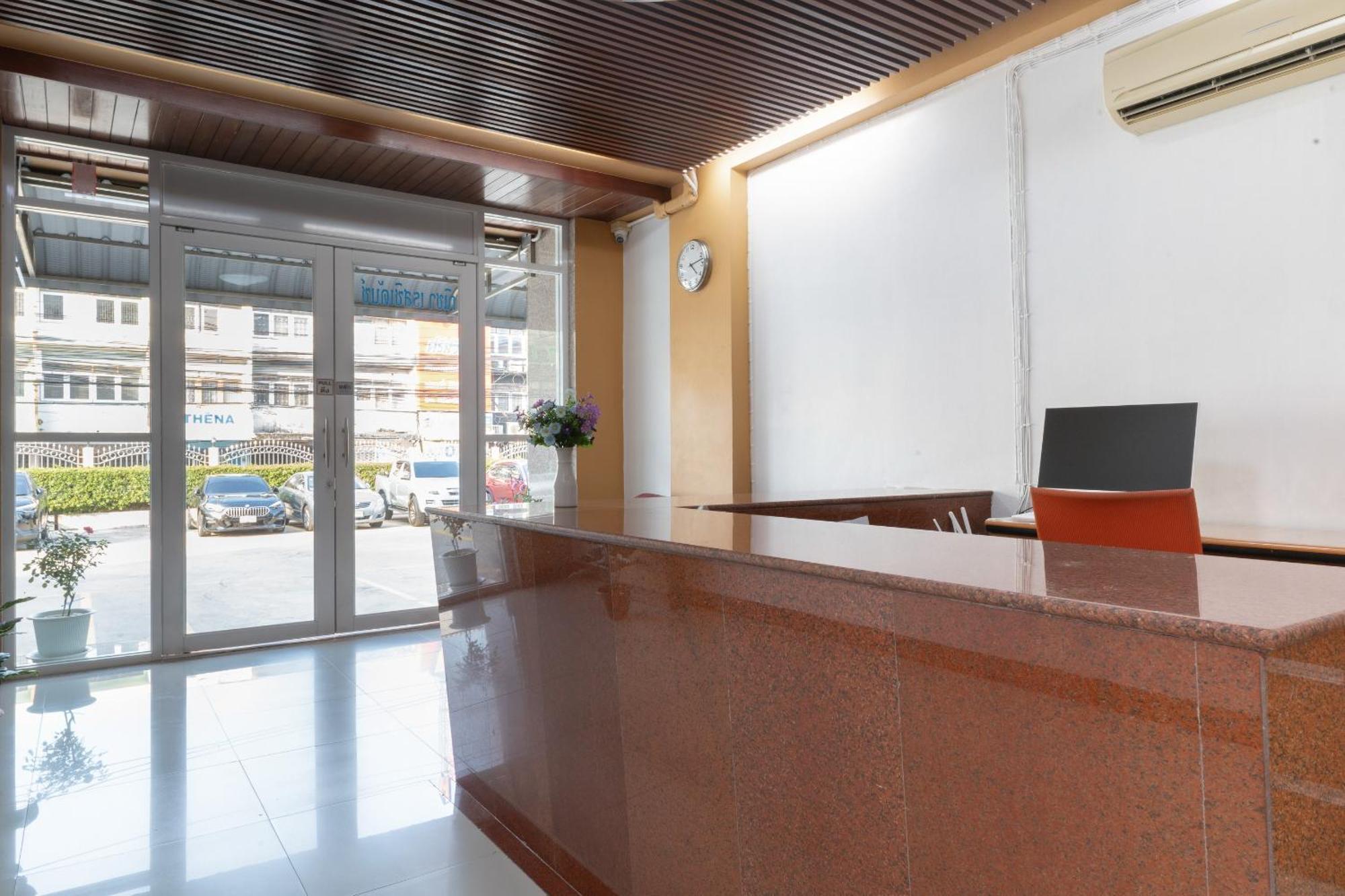 Nicha Residence Hotel Bangkok Zewnętrze zdjęcie