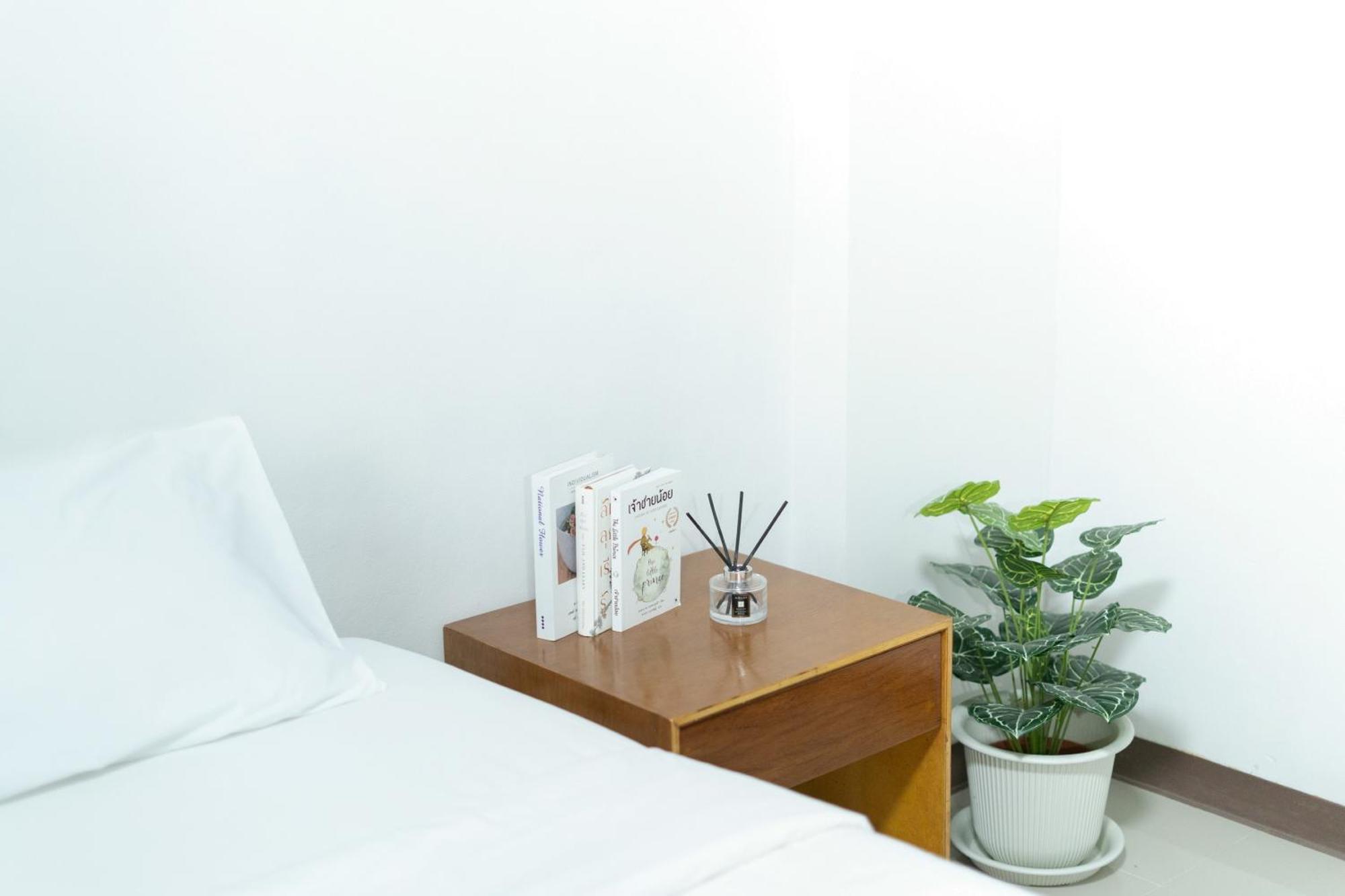 Nicha Residence Hotel Bangkok Zewnętrze zdjęcie